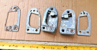 一对 (R&L) 门锁 STRIKERS 1960 - 62 BUICK + ODS 雪佛兰 凯迪拉克 1961 — 第 1/2 张图片