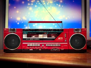 SANYO M-W19 πRaReπ Red Vintage Stereo Cassette Boombox System - Picture 1 of 6