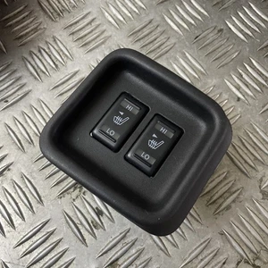 NISSAN Juke F15 1.5 Diesel 2010-2014 Heated Seat Switches - Picture 1 of 10