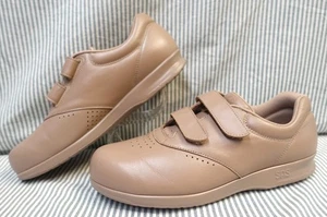 SAS TRIPAD COMFORT ~ NUOVO!!~SCARPE BASSE CON GANCIO E PASSANTE TRASPIRANTI IN PELLE MARRONE CHIARO DONNA 10M - Foto 1 di 11