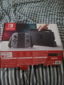 Nintendo Switch V1 HAC-001(-01) 32GB Konsole mit Switch Gamecube Controller - Bild 1 von 13