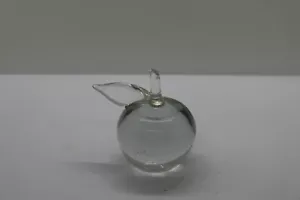 Balos Mouthblown Clear Glass Apple Paperweight - Foto 1 di 3