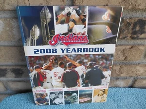 2008 YEARBOOK OFFICIAL CLEVELAND INDIANS MAGAZINE. 96 PAGES. - Picture 1 of 12