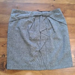 Women's Pencil Skirt Size 6 P Wool Blend Black White Micro Tweed Short Length - Picture 1 of 10