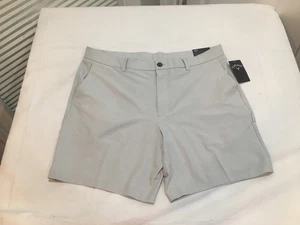 NWT $74.00 Callaway Golf Mens Opti-Dri Stretch Shorts Chinchilla Tan Size 36 - Picture 1 of 2