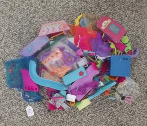 Polly Pocket Lot Of Replacement Parts For Houses Race Track Ship & More LOT 18 - Picture 1 of 11