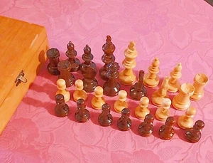 Ersatzteile! Staunton Schachfiguren aus Holz, braun-weiß, Königshöhe 88mm - Bild 1 von 1