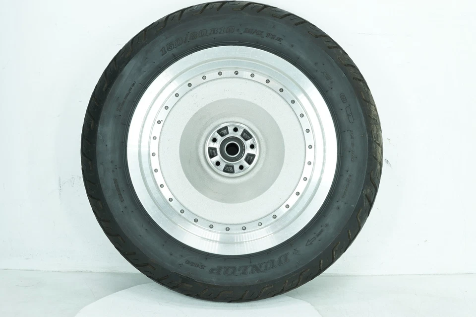 Harley Sportster XL883 C 2008 personalizado OEM llanta trasera neumático Foto 1 de 4