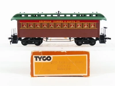 Старый пассажирский автобус TYCO 523B ATSF Santa Fe в масштабе HO - Изображение 1 из 4