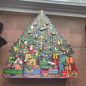 EUC Christmas tree Byers vintage traditions wooden advent calendar 2003 Doors - Picture 1 of 9