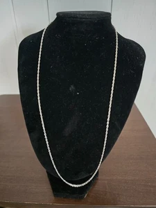 Sterling Silver Twist Chain 925 24 Inch 4.54 Gr stamped - Picture 1 of 5