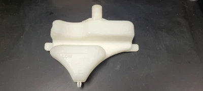 Nuevo tanque de expansión Mazda 6 2003-2008 OEM 2004 2005 2006 2007 3,0 L V6 Foto 1 de 4