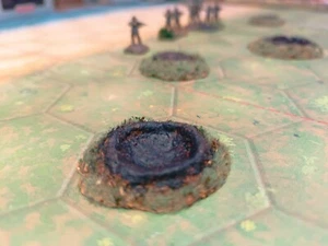 Memoir 44 LOT OF 4x Custom-Made BOMBSHELL CRATERS - days of wonder RICHARD BORG - Picture 1 of 9