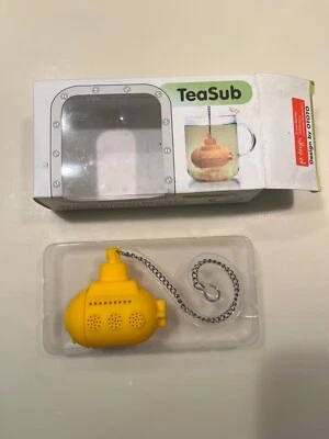 Silicone Tea Infuser in Shape of Yellow Submarine. New in Box. Foto 1 de 4