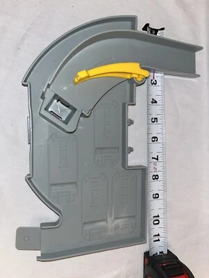 Hot Wheels Power Shift Raceway Replacement Part Grey & Yellow Lever Part R 3 - Image 1 of 4
