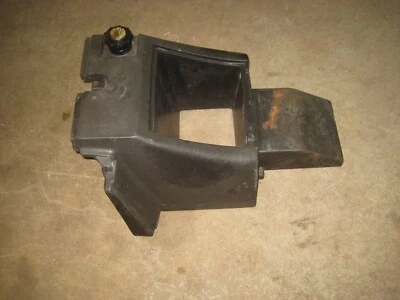 1981 John Deere Trailfire 440 Snowmobile Gas Tank - Imagem 1 de 4
