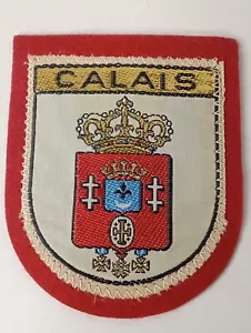 Vintage CALAIS Wappen Wappen Souvenir rot Filz gewebt Patch - Bild 1 von 1