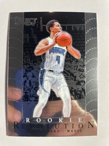 2021-22 SELECT HOLO SILVER ROOKIE REVOLUTION JALEN SUGGS MAGIC - Imagen 1 de 2