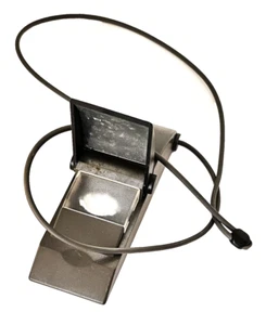 SAMMLERSTÜCK Laterne in Sonderform (AA, Taschenlampe, Kordel, Hals, tragbar, Camping, Auto) - Bild 1 von 2