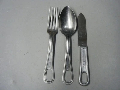 Vintage US Army Mess Kit Set lot # 2 - Image 1 of 4