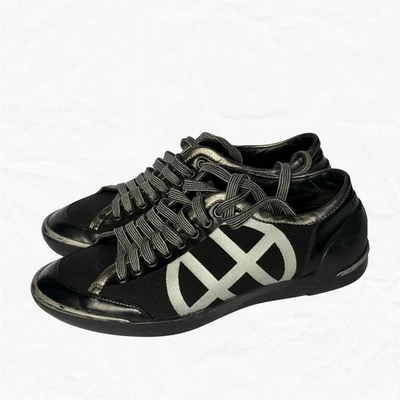 RARO De Colección HUGO BOSS Envejecido Negro y Plateado Cuero y Lona Hombres Tenis US9 Foto 1 de 4