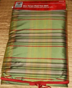 Home Accents 54" Light Green Tartan Plaid Tree Skirt - NIP! - Picture 1 of 3