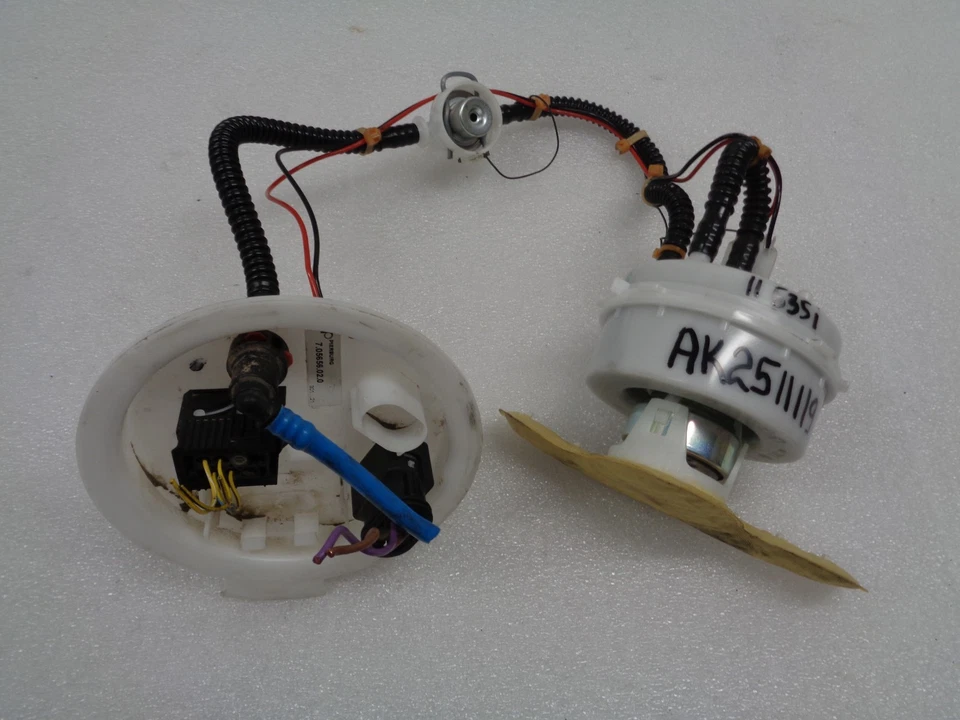 Unidad de envío de bomba de combustible BMW 535i F10 2011-2013 OEM AK2511119 Foto 1 de 4