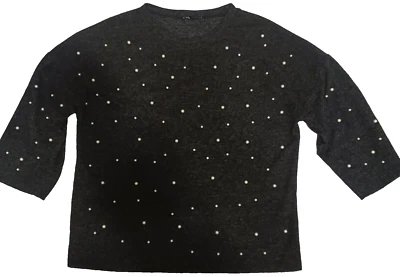 Sudadera corta Zara carbón con mangas pulsera perlas talla M Foto 1 de 4