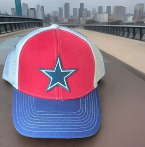 Gorra de camionero roja/blanca/azul con logotipo de los Dallas Cowboys ¡Nueva! Genial  - Imagen 1 de 3