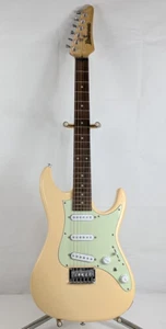IBANEZ AZ Essentials AZES31 IVORY Electric Guitar Solid Body RH (EC2034165) - Picture 1 of 10