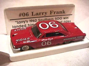 Larry Frank - #06 NASCAR 1963 Ford Galaxie - escala 1/64 diecast - Imagen 1 de 2