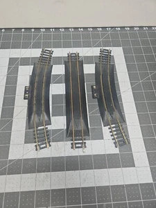 Tyco HO Scale Black 2 18’ R Rerailer Terminal steel Track #25671 Atlas no 44 - Picture 1 of 6