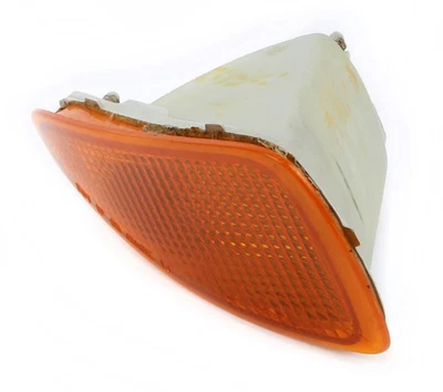 Chevrolet Cavalier 1995-1999 Single Park Turn Signal Head Light Part 16518020 - Image 1 of 4