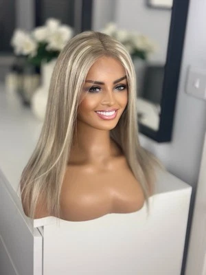 Balayage Beige Ash Platinum Blonde 12” 13x4 Free Part 100% Human Long Hair Wig . - Image 1 of 4