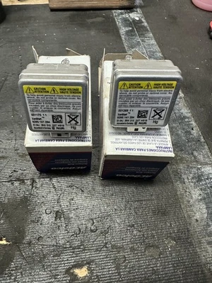 New D1S Original Philips OEM 4300K HID Xenon Direct Factory Headlight bulb 85415 - Image 1 of 4