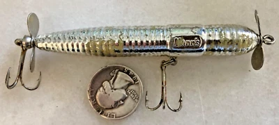 VINTAGE MANNS HARDWORM TOPWATER SURFACE CRANKBAIT RARE USA FISHING Lure CHROME - Image 1 of 4