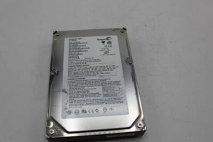 Disco duro Seagate ST340014A Barracuda Ultra ATA 3.5 40 GB 5-12V 0.35-0.72A - Imagen 1 de 3