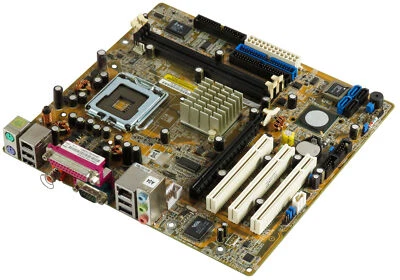 Asus P5SD1-FM2/S Socket 775 2x DDR PCIe 3x PCI SATA IDE ATA LPT - Image 1 of 2