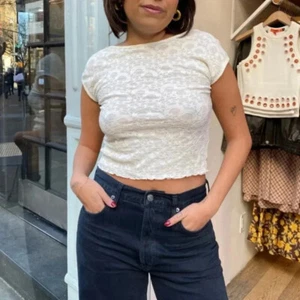 NWT Find Me Now Second Skin Moonlight Mesh Lace Backless Tee in Off White Sz S - Picture 1 of 13