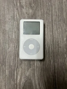 Apple iPod A1099 40 GB Photo White 4th Generation Cable Mp3 Music Bundle As Is - Picture 1 of 3