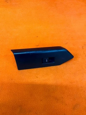 Interruptor de ventana lateral del pasajero derecho Ford Mustang GT 2010-2014 DR3314A563AAW OEM Foto 1 de 4