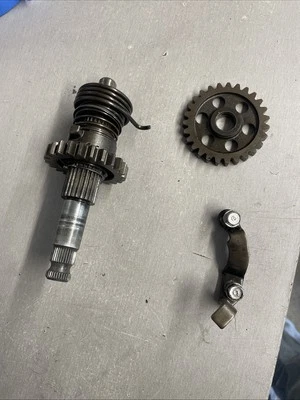 1985 1984 HONDA XR200R XR200 XR 200 R KICK START SPINDLE SHAFT RACHET ASSEMBLY - Image 1 of 4