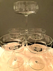 VTG Etched Crystal Champagne Stemware Glasses Height 5" Set of 5 - Picture 1 of 4