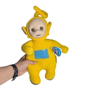 Vintage 1998 Playskool Yellow Teletubbies Laa-Laa Talking Doll Plush Toy 14" - Picture 1 of 7