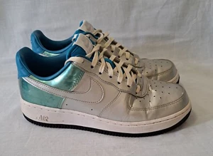 Nike Women's Air Force 1 Prm Q Sneakers Size 8.5 Metallic Silver Blue 704517-001 - Picture 1 of 16