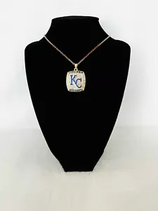 2015 Kansas City Royals World Series Pendant, 🇺🇸 SHIP - Picture 1 of 4