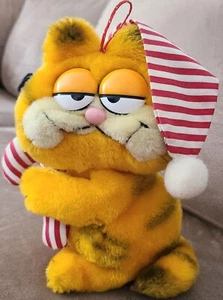 GARFIELD Vintage 9" CHRISTMAS STOCKING STRIPE CAP Plush Orange Kitty Cat 1981 - Imagen 1 de 6