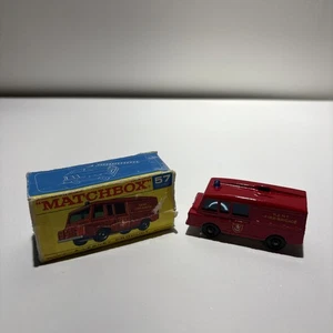 Vintage 1960s Matchbox Lesney #57 Landrover Fire Truck - Picture 1 of 7