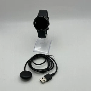 Google Pixel Watch 3 41mm srebrne aluminium z czarnym sportowym (LTE) - stan bardzo dobry. - Zdjęcie 1 z 5
