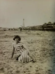 Old Vintage Black White Photo 3.5 x 2.25 Pretty Lady in Dress at Beach 1940s - Picture 1 of 3